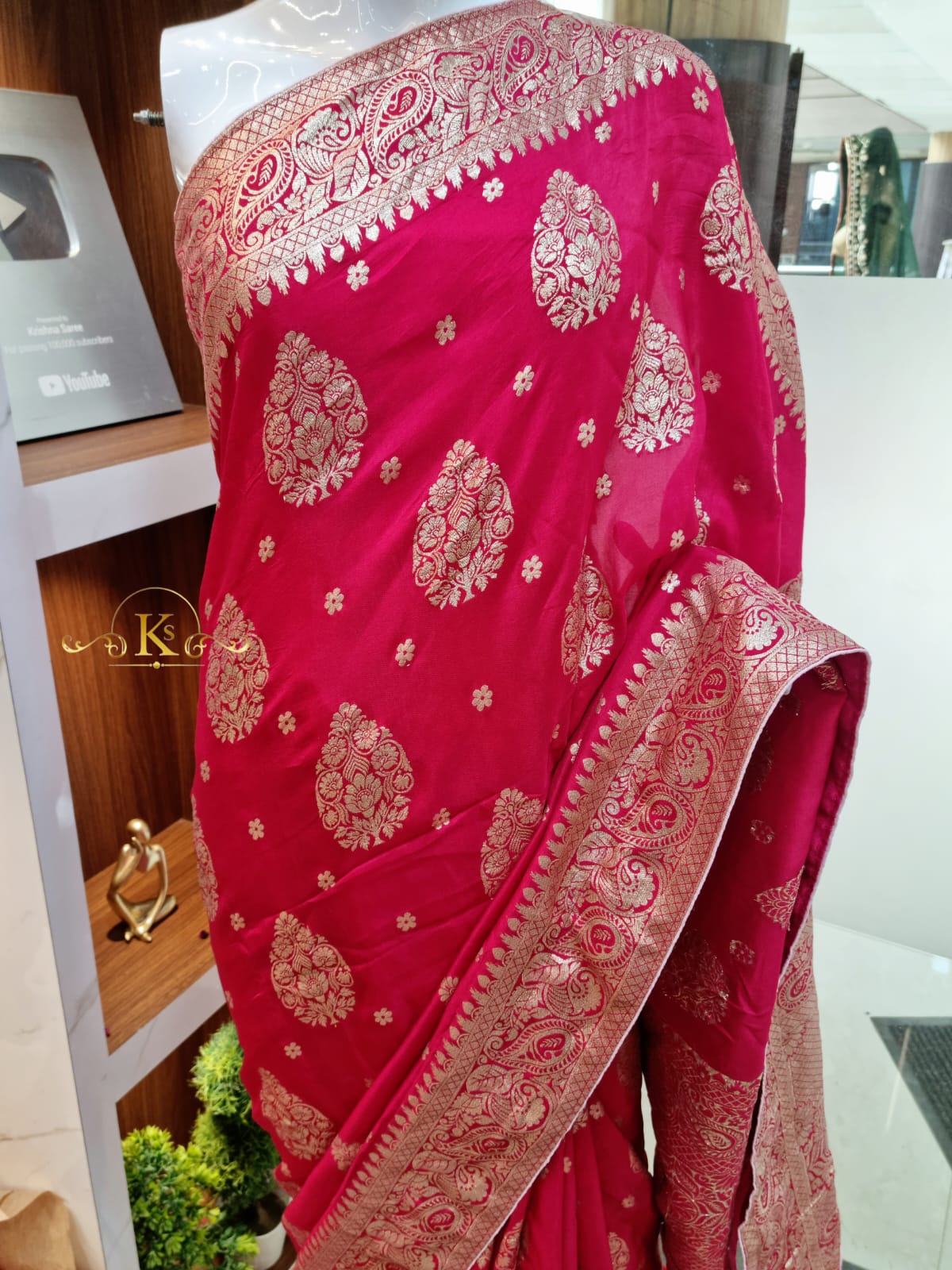 Premium Dolla Silk And Zari Weaving Banarasi Silk Saree – kalapushpi.co.in