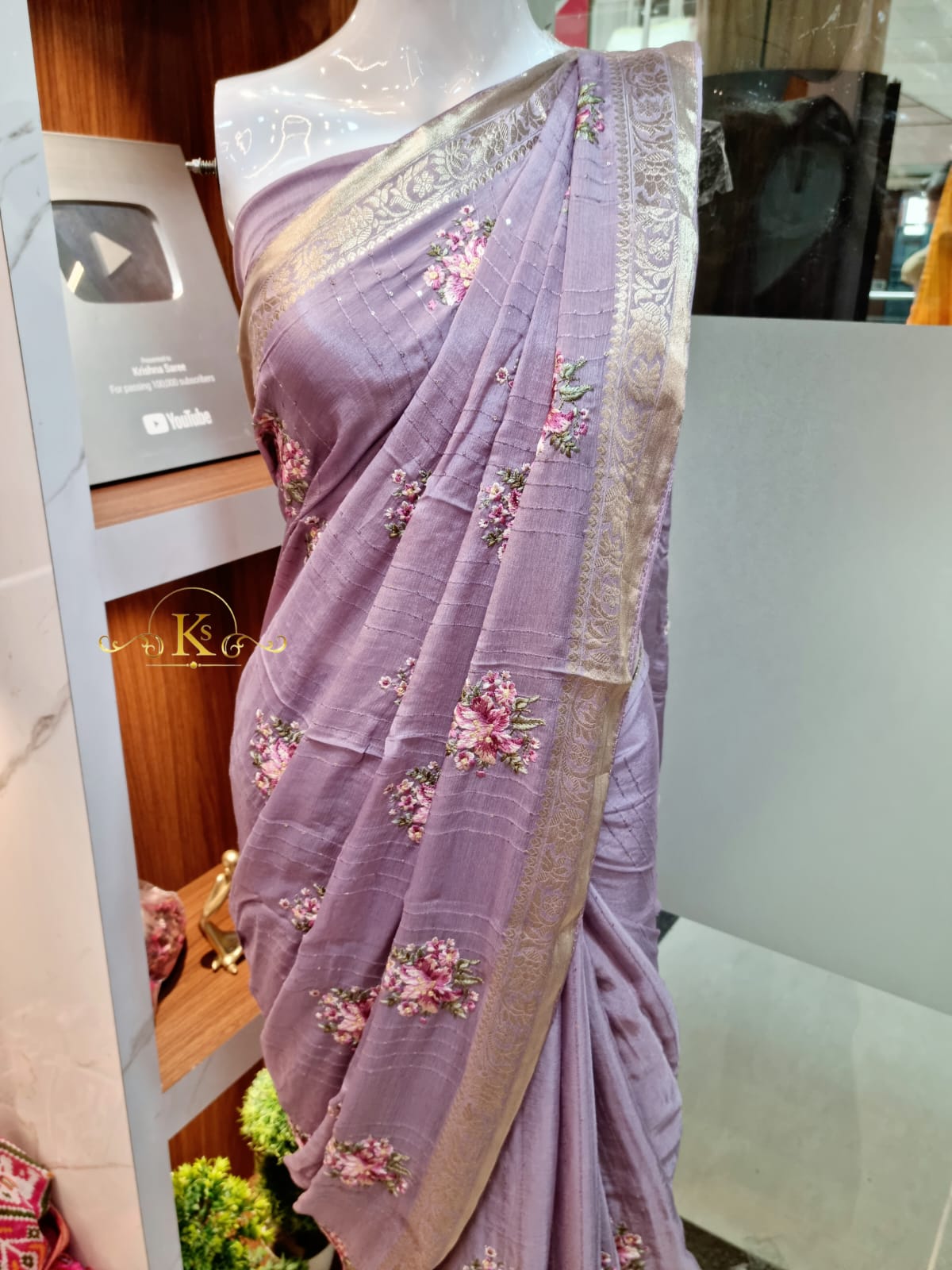 Pure Chinon Saree with Resham Saree