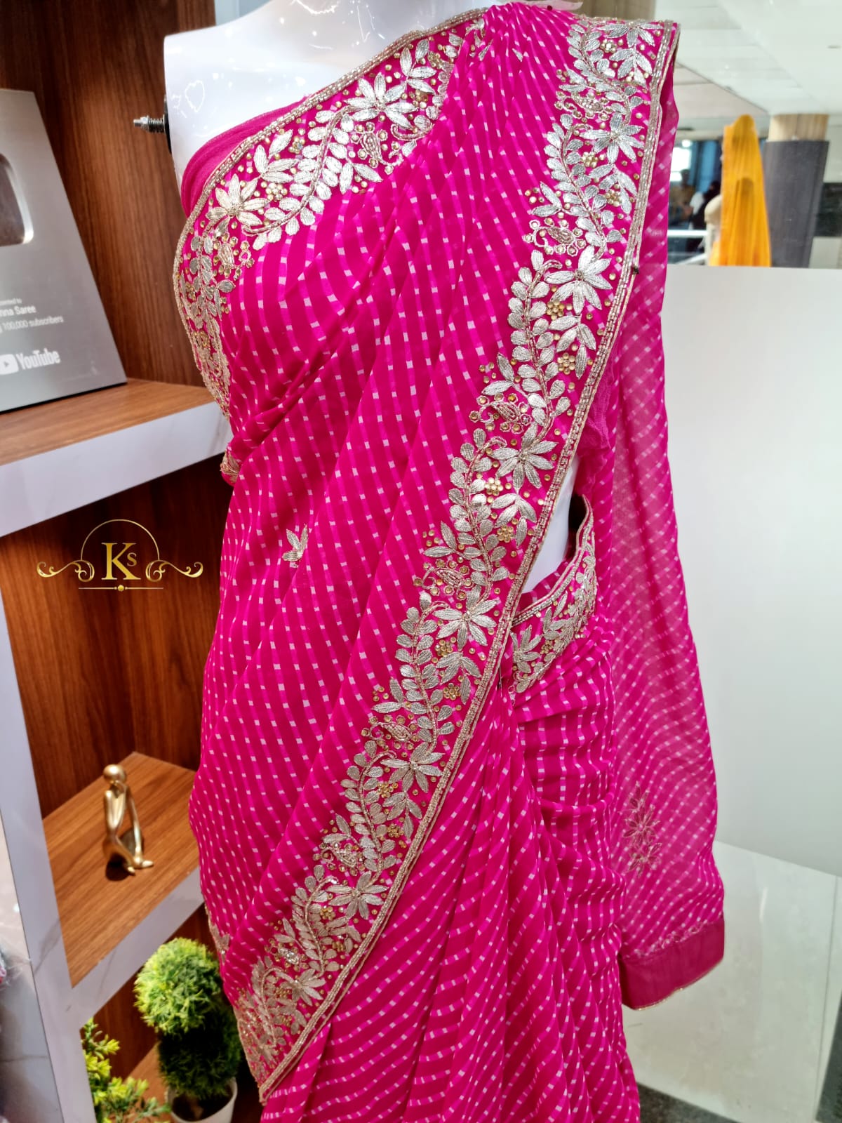 Mothada Traditional Saree with Handwork