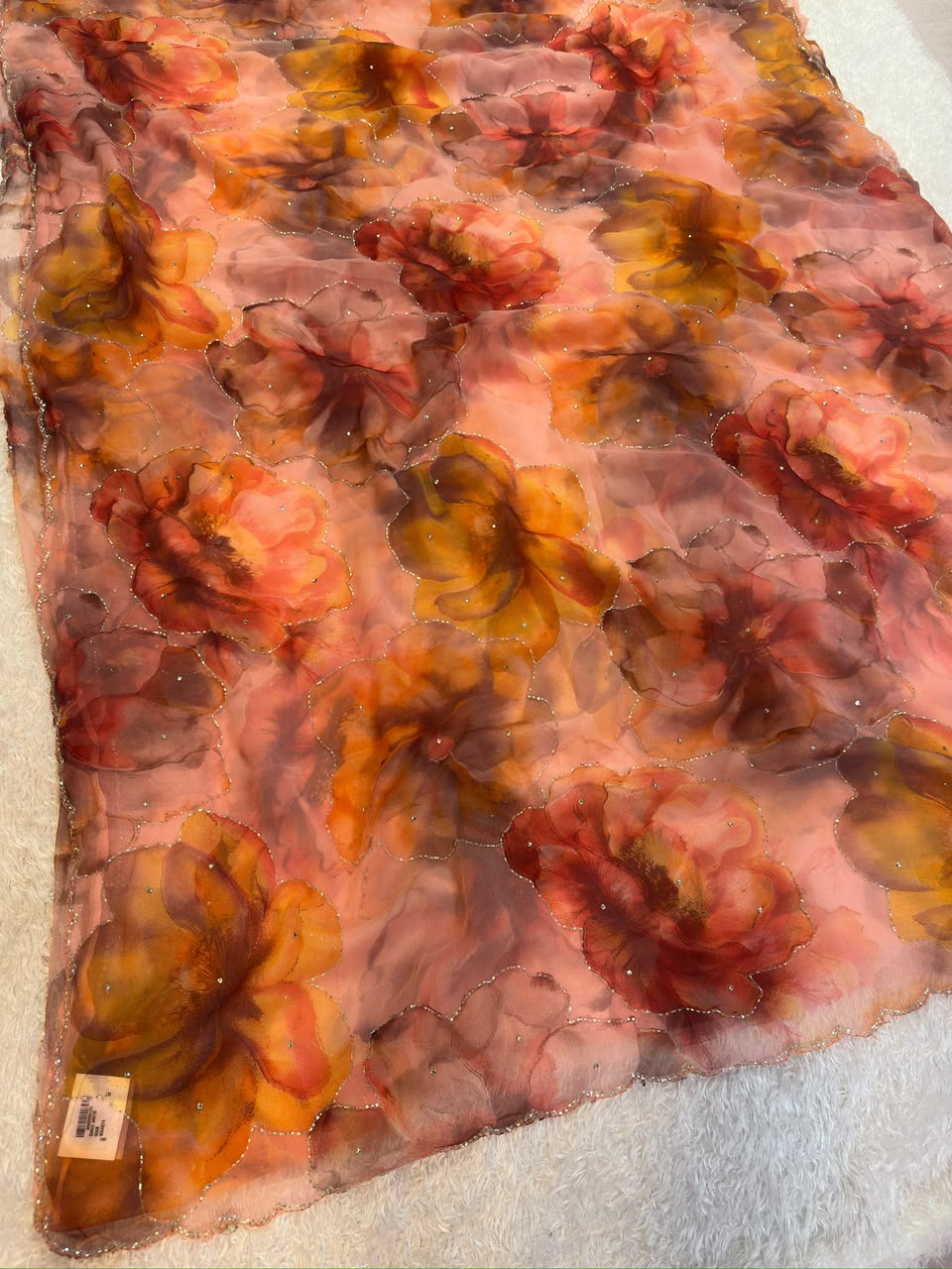 Royal Look Georgatte Saree With Floral Print