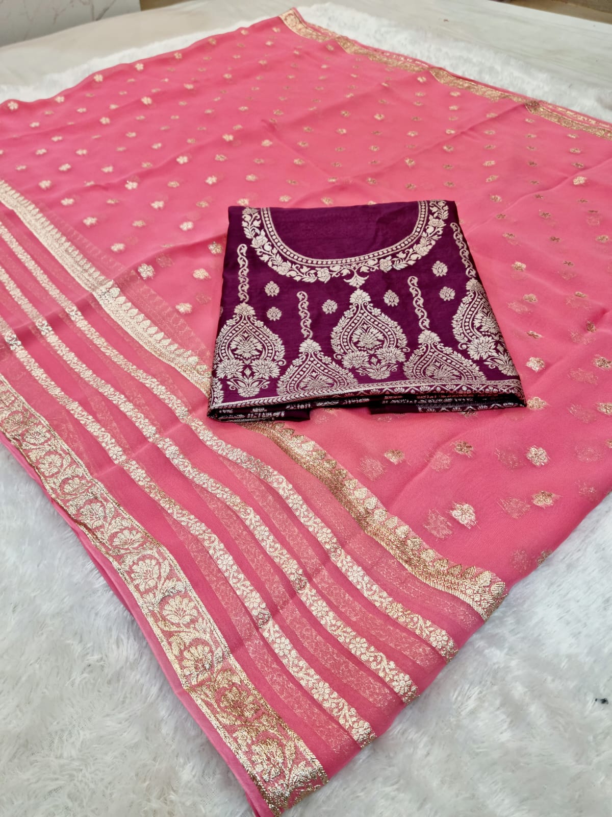 Trending Viscose Georgette Saree With Mx Jari