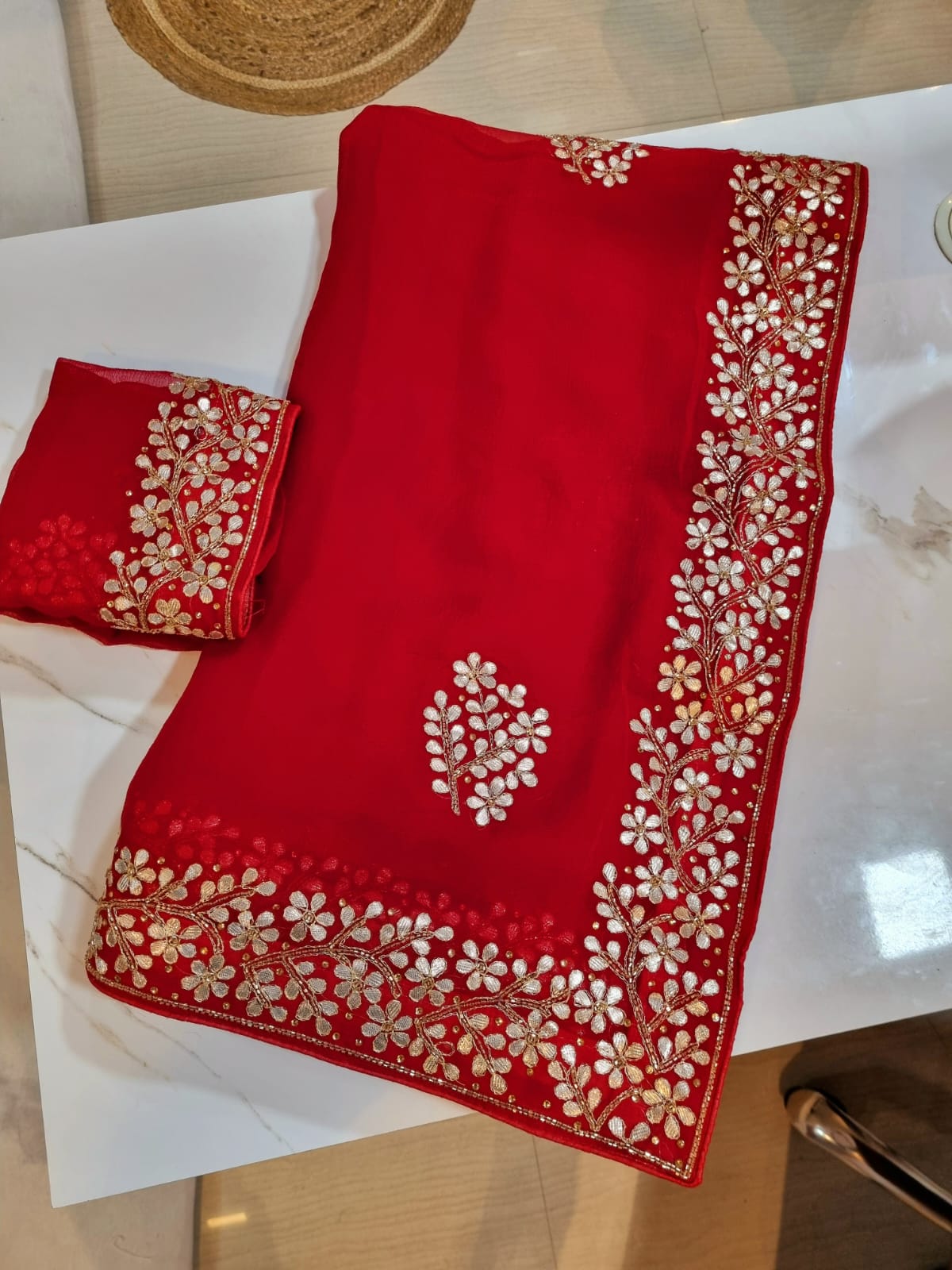 Beautiful Chiffon Saree With Gottapatti Work
