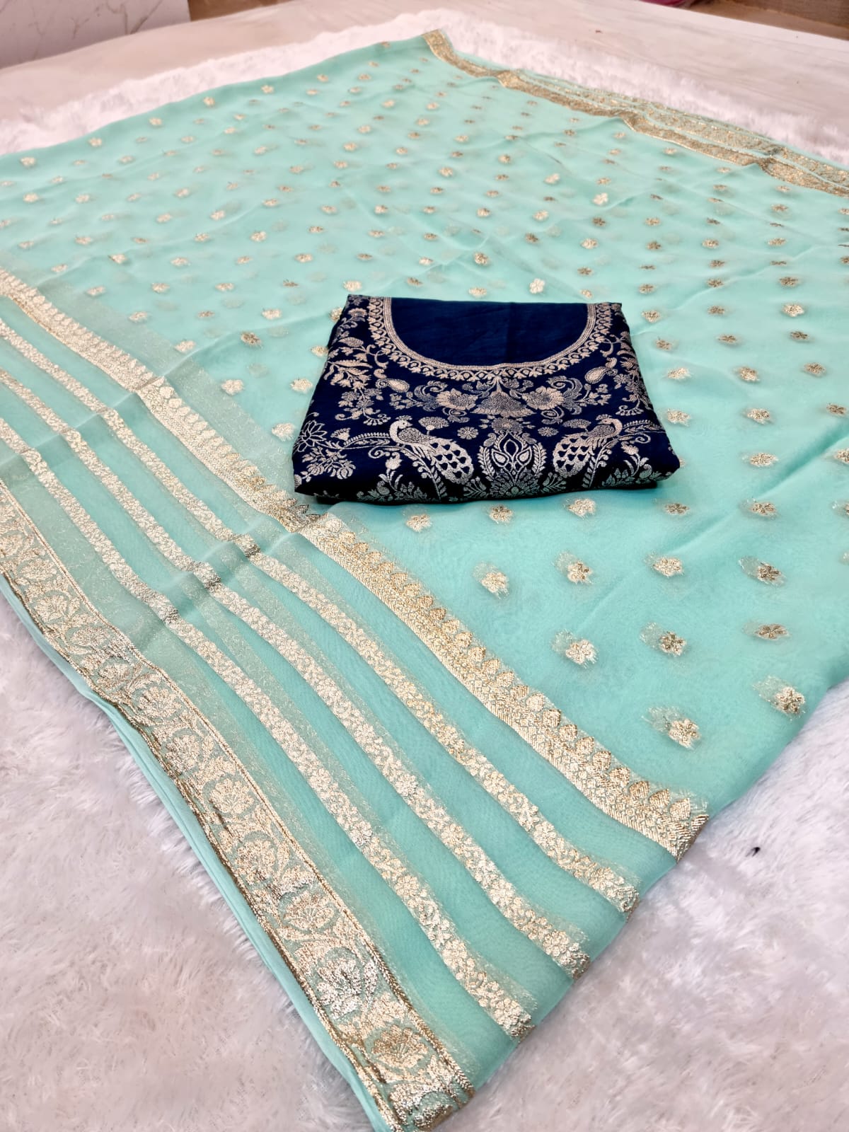 Trending Viscose Georgette Saree With Mx Jari