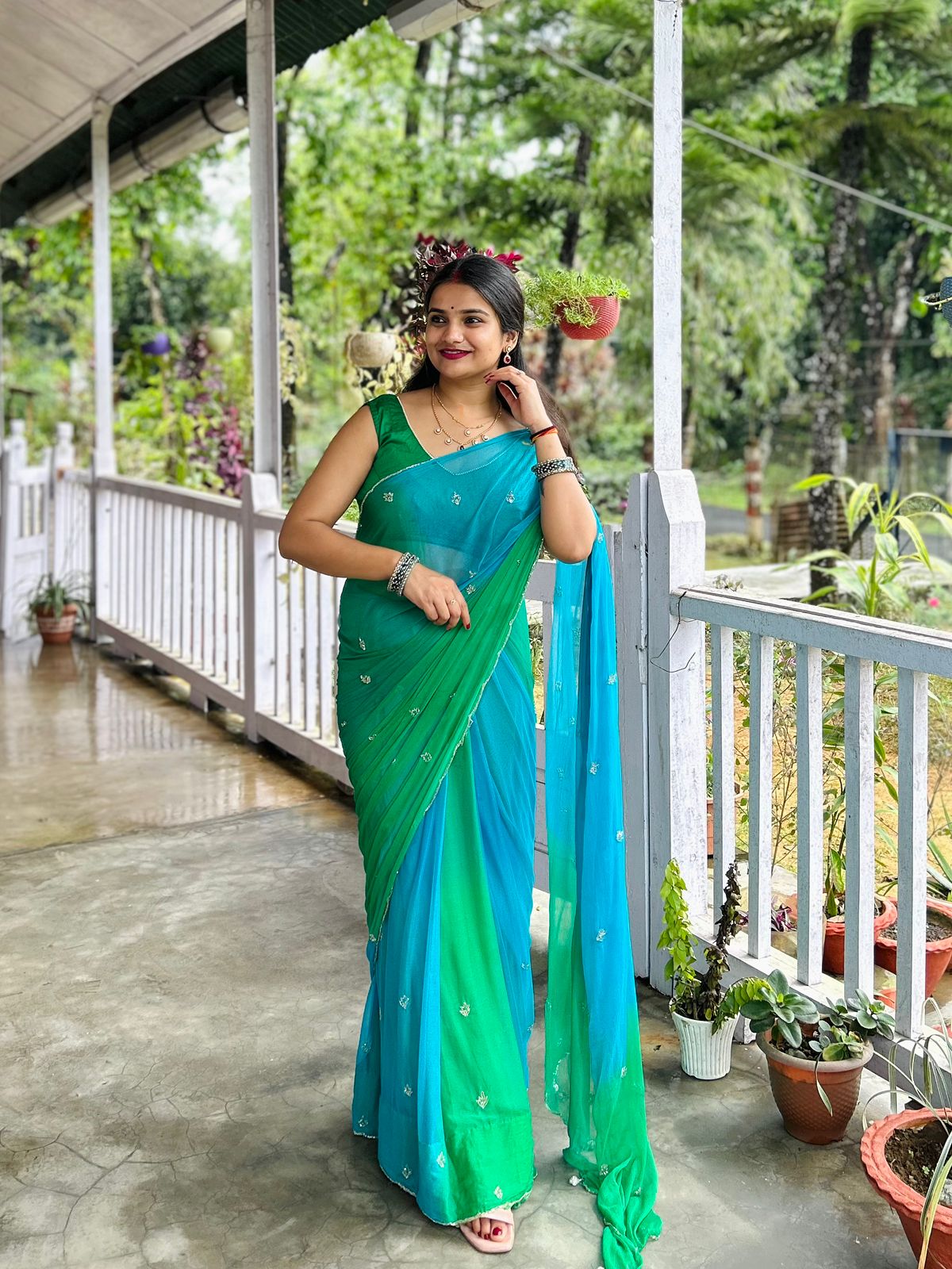 Beautiful Semi Chiffon Saree With Handwork