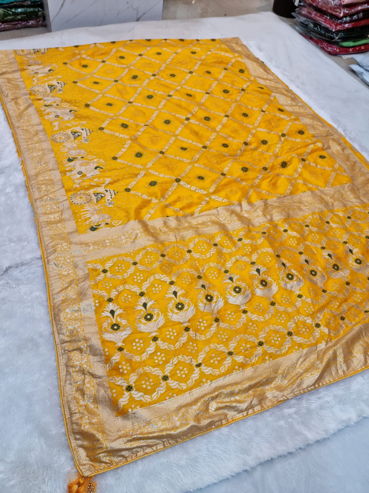 Viral Naylon Dolla Silk Flat Jarri Saree