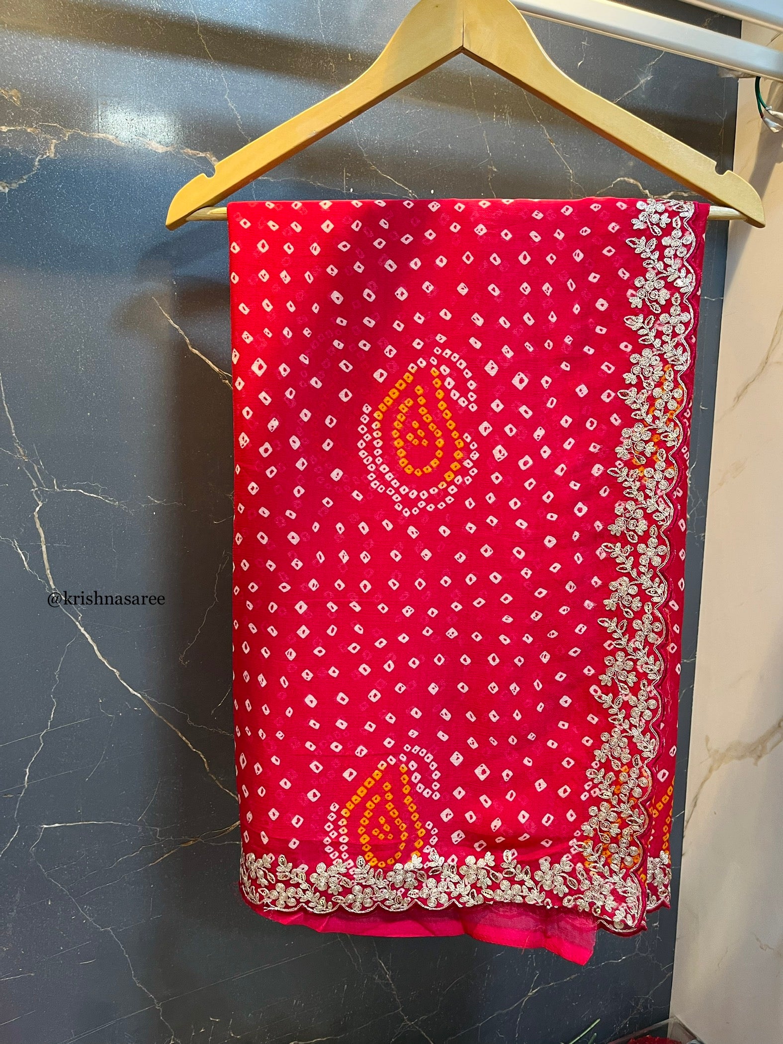 Beautiful Traditional Saree On Fancy Chinon Fabric X Pittun Work