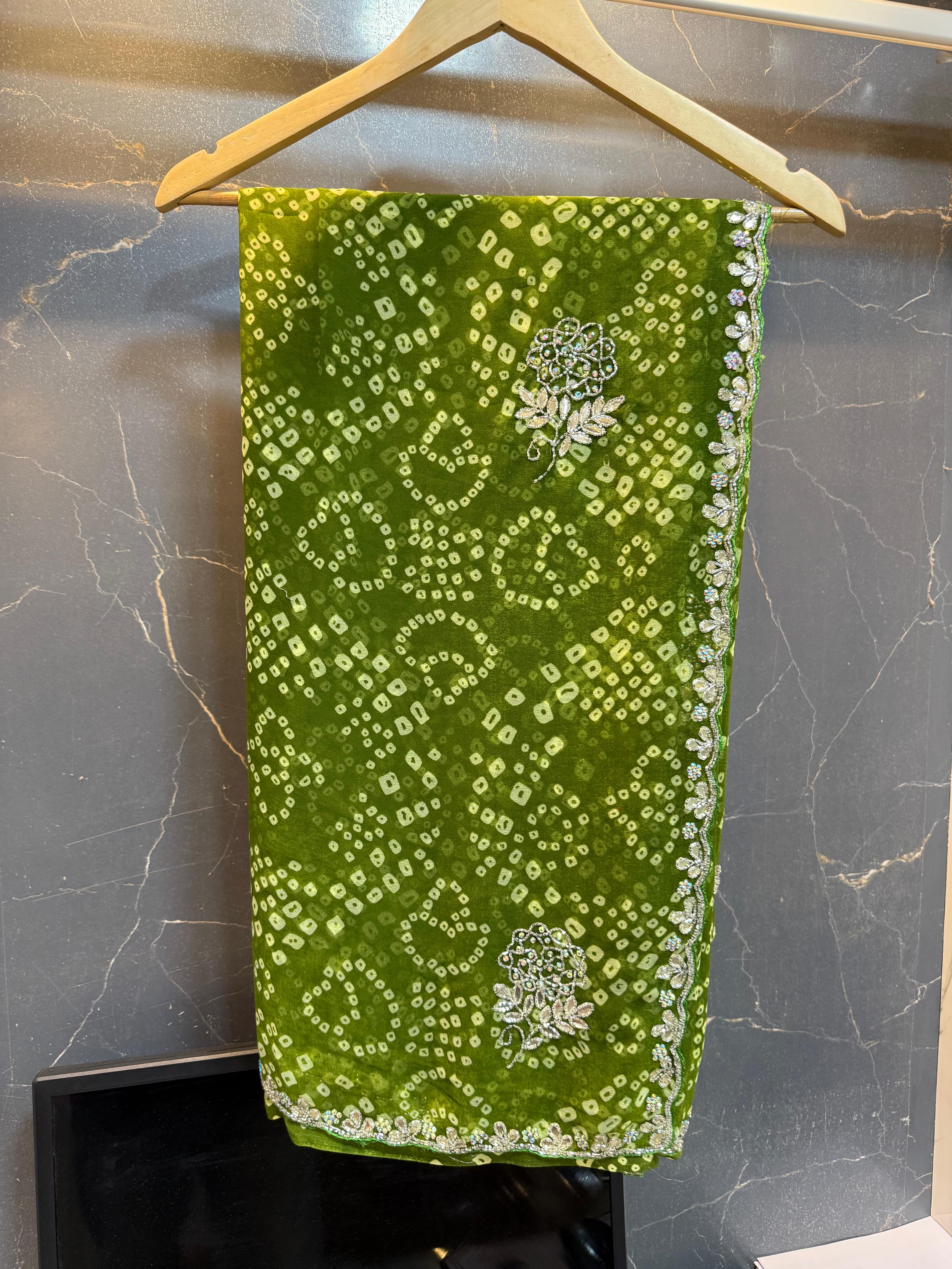 Beautiful Weightless Georgatte  Bandhani  saree With Handwork