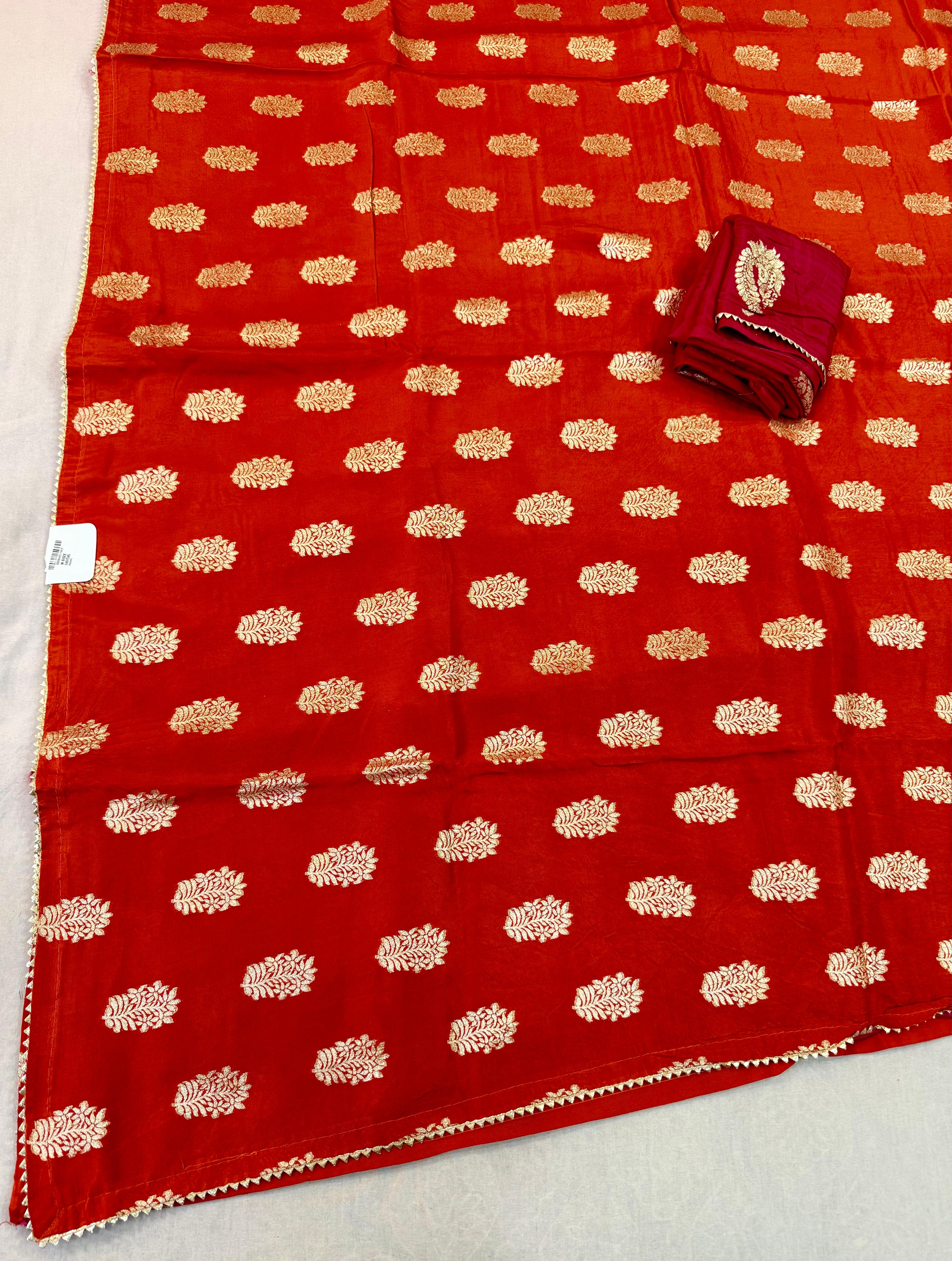 Latest Naylon Dolla Silk Saree With Weaving Work