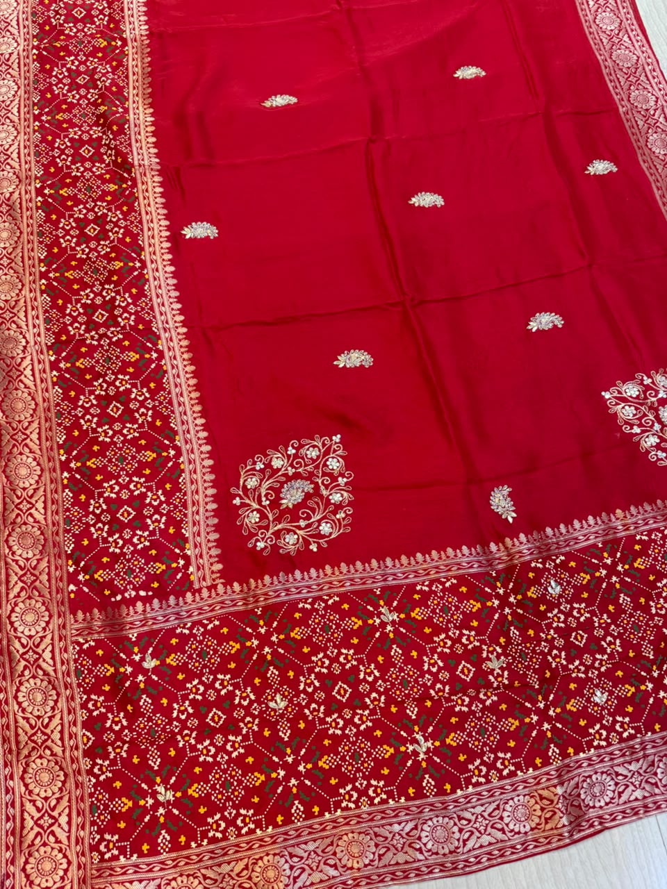 Beautiful Dolla Silk Saree With Handwork