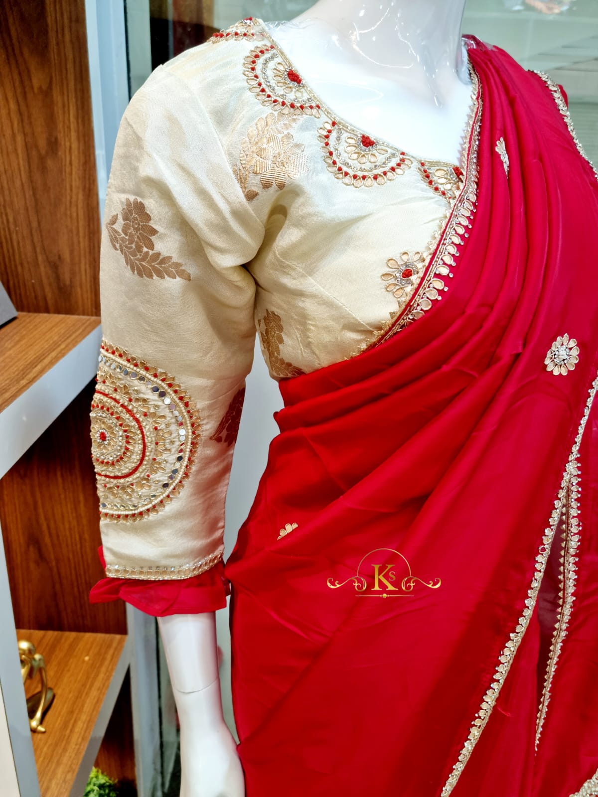 Pure Organza Silk Saree With Ready Made Blouse