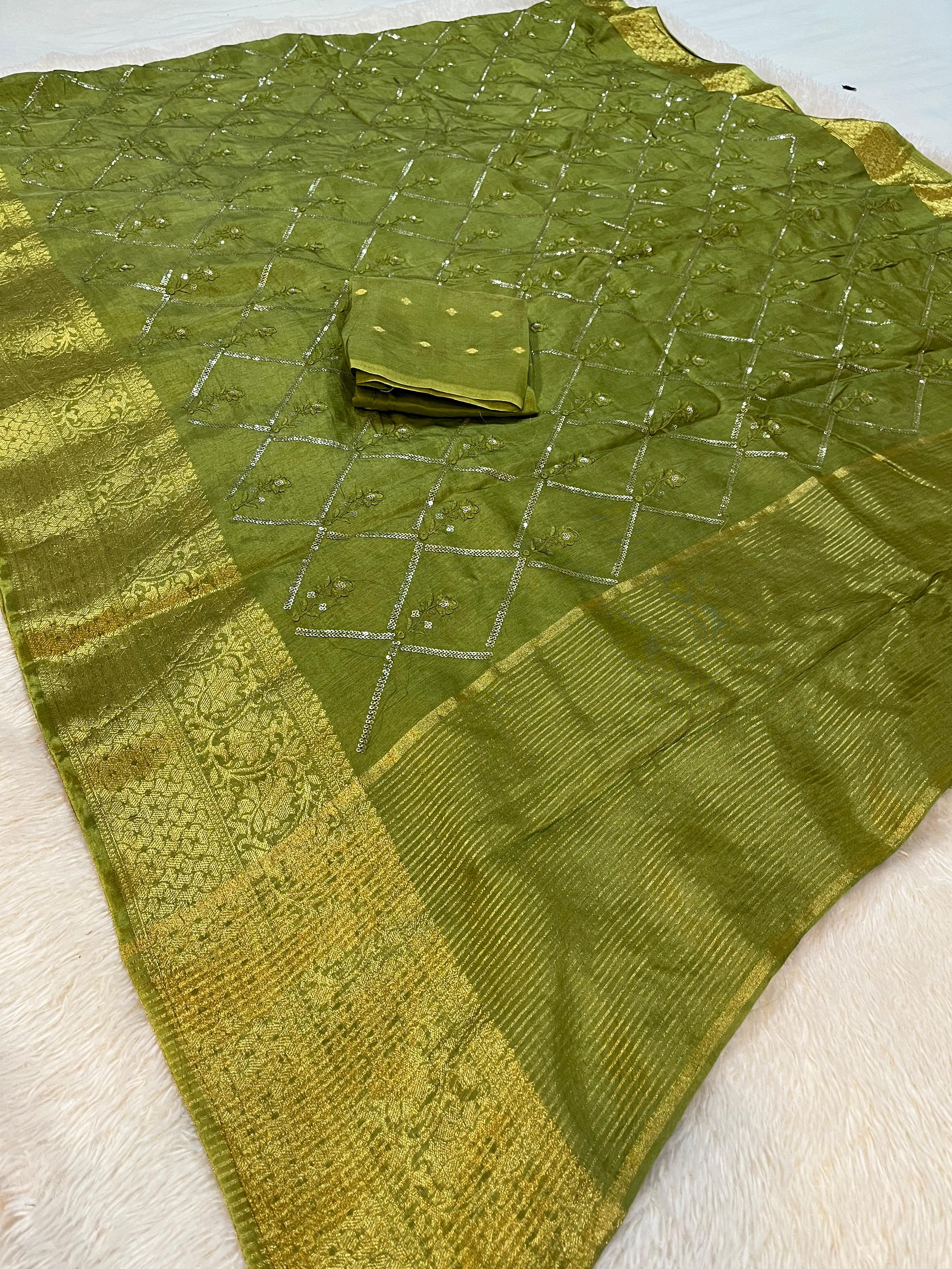 Dolla Silk Saree With Sequence Work