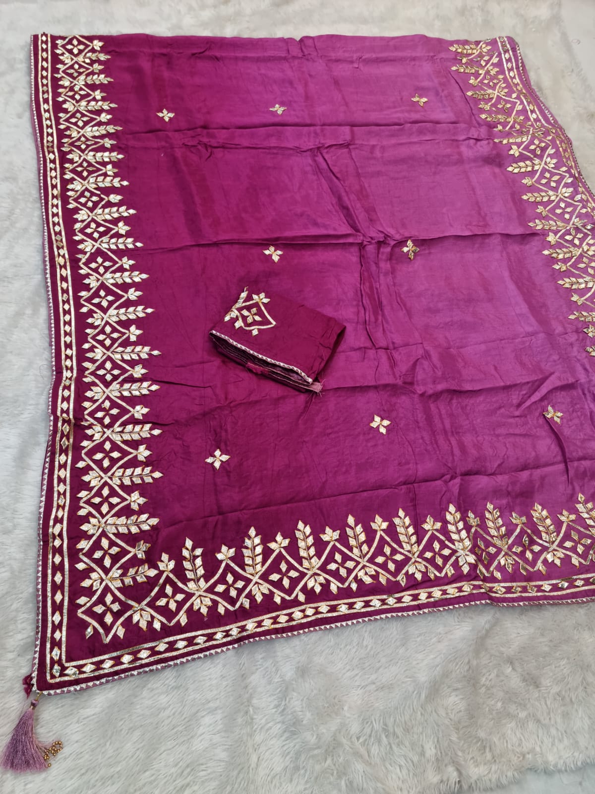 Dolla Sik Saree With Jaipuri Kacha Gotte Work