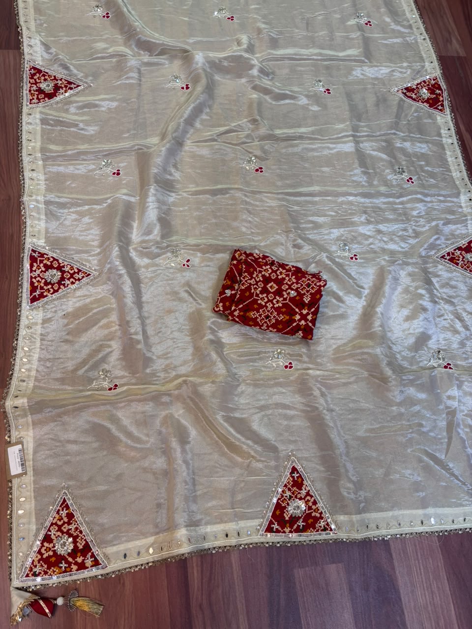 Premium Tissue Fabric Saree with Traditional Patola Work
