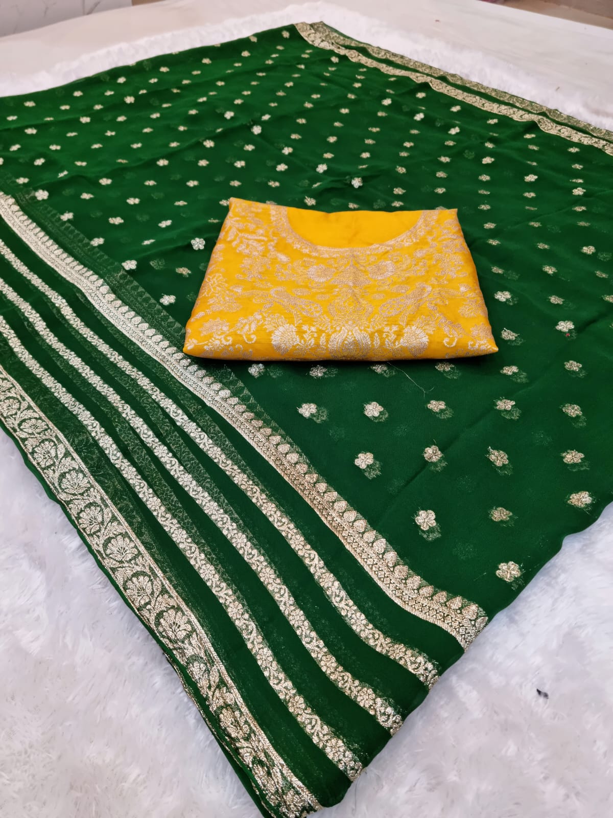 Trending Viscose Georgette Saree With Mx Jari