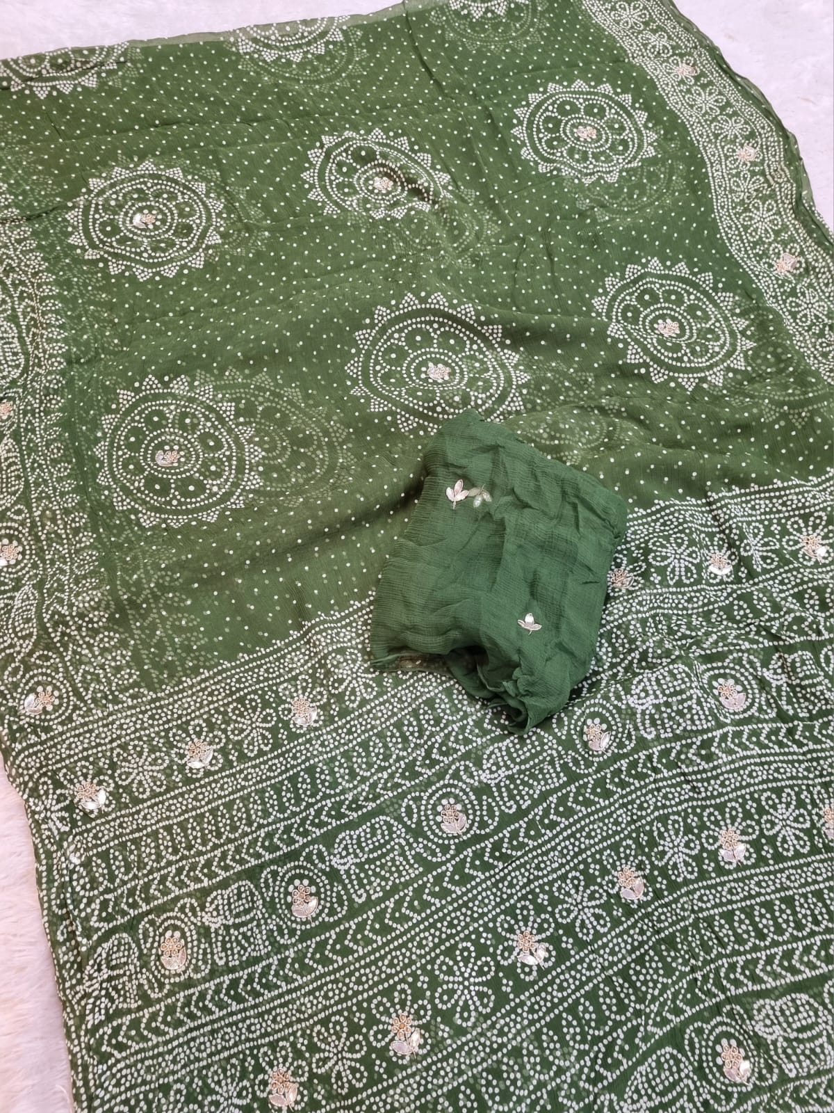 Traditional Bandhani Semi Chiffon Saree With Handwork