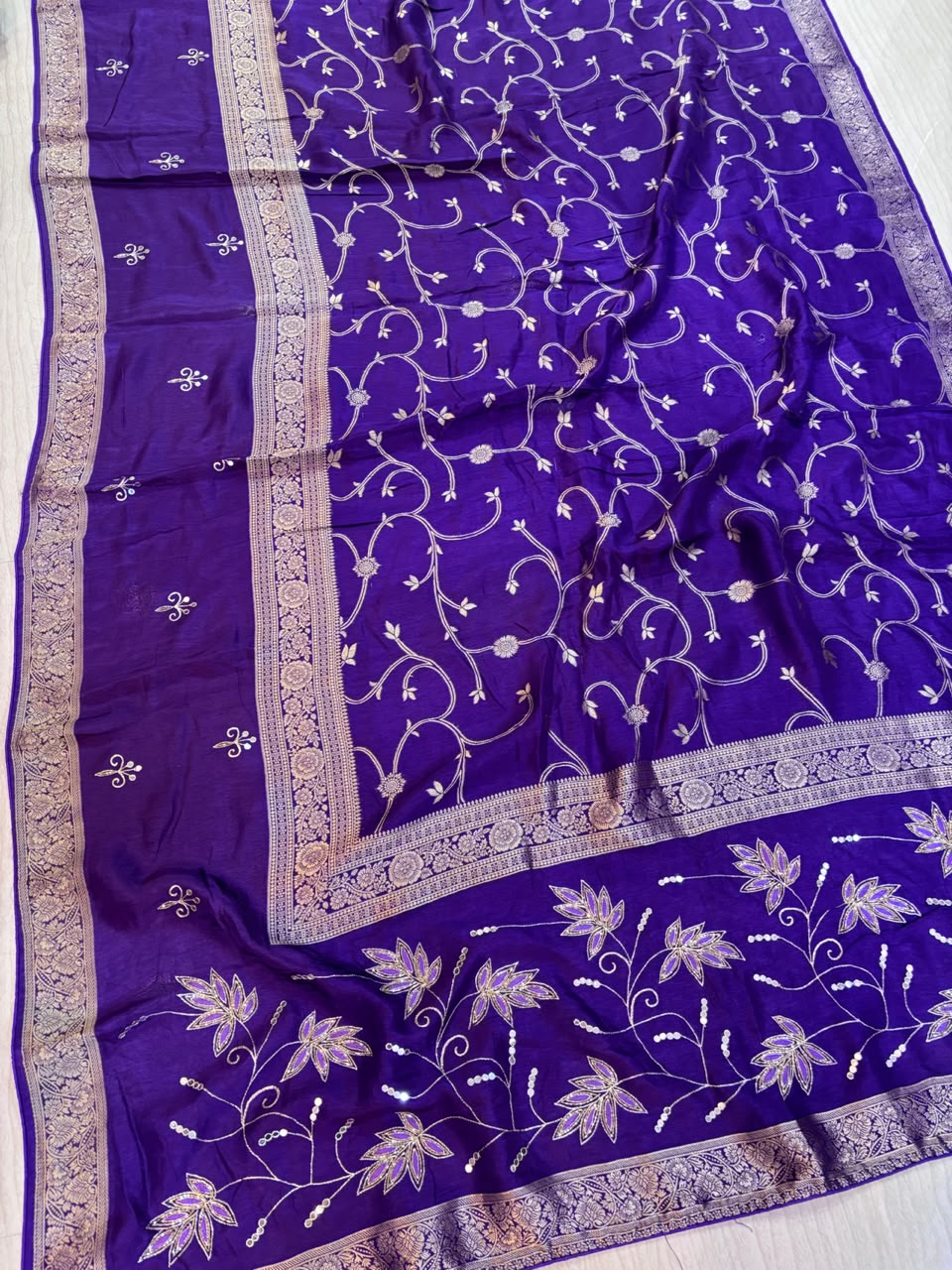 Latest Nylon Dolla Silk Saree With Handwork