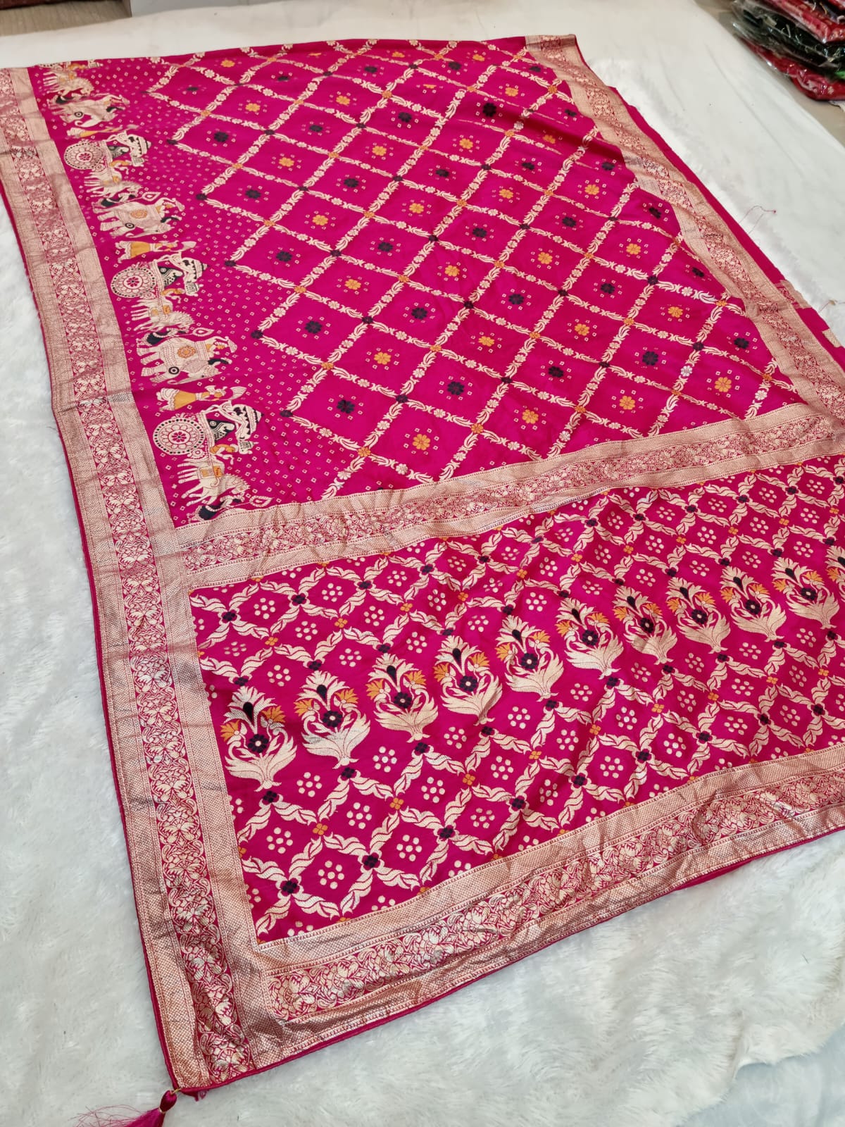 Viral Naylon Dolla Silk Flat Jarri Saree