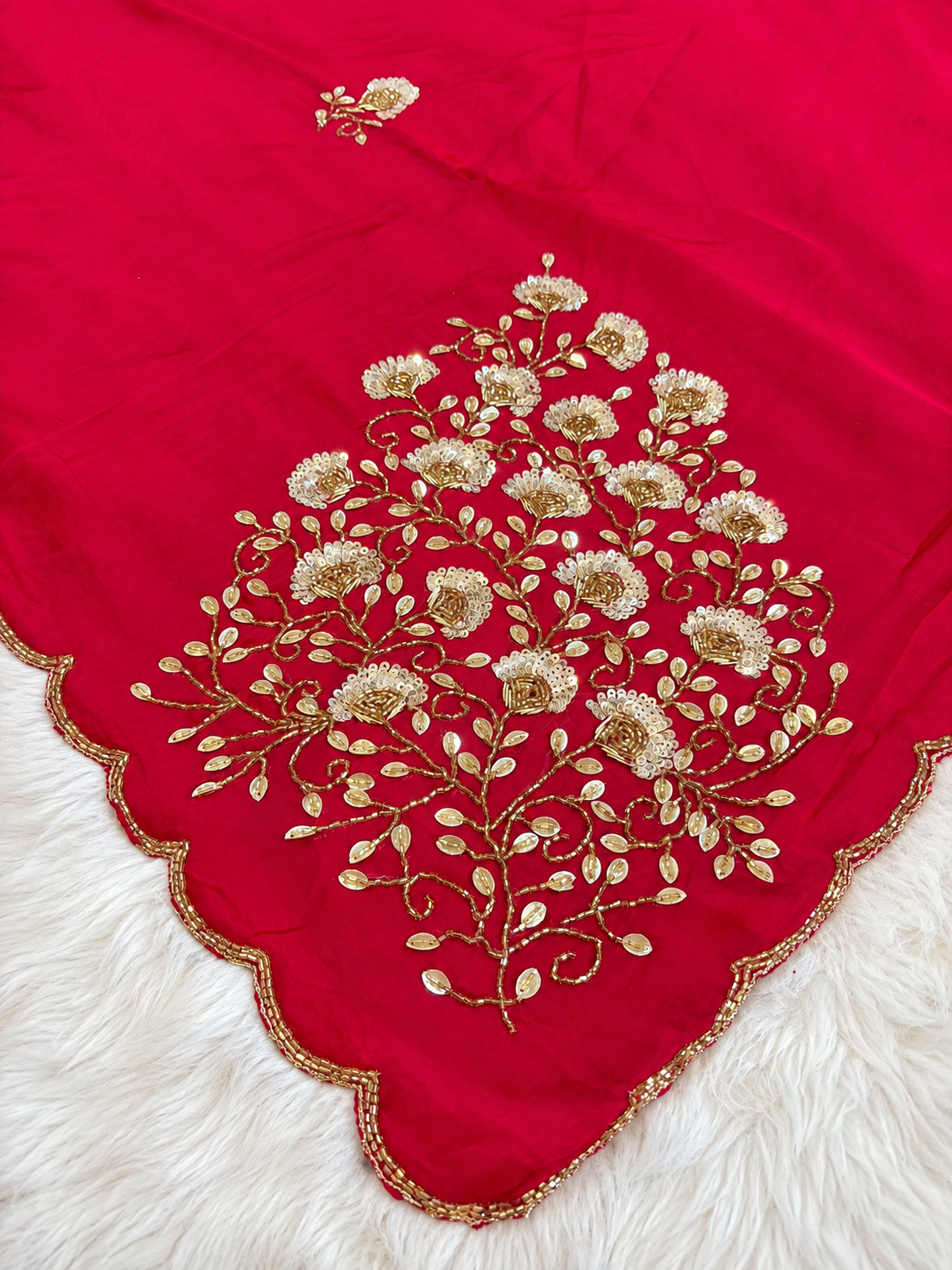 Pure H O Silk Saree With floral Handwork