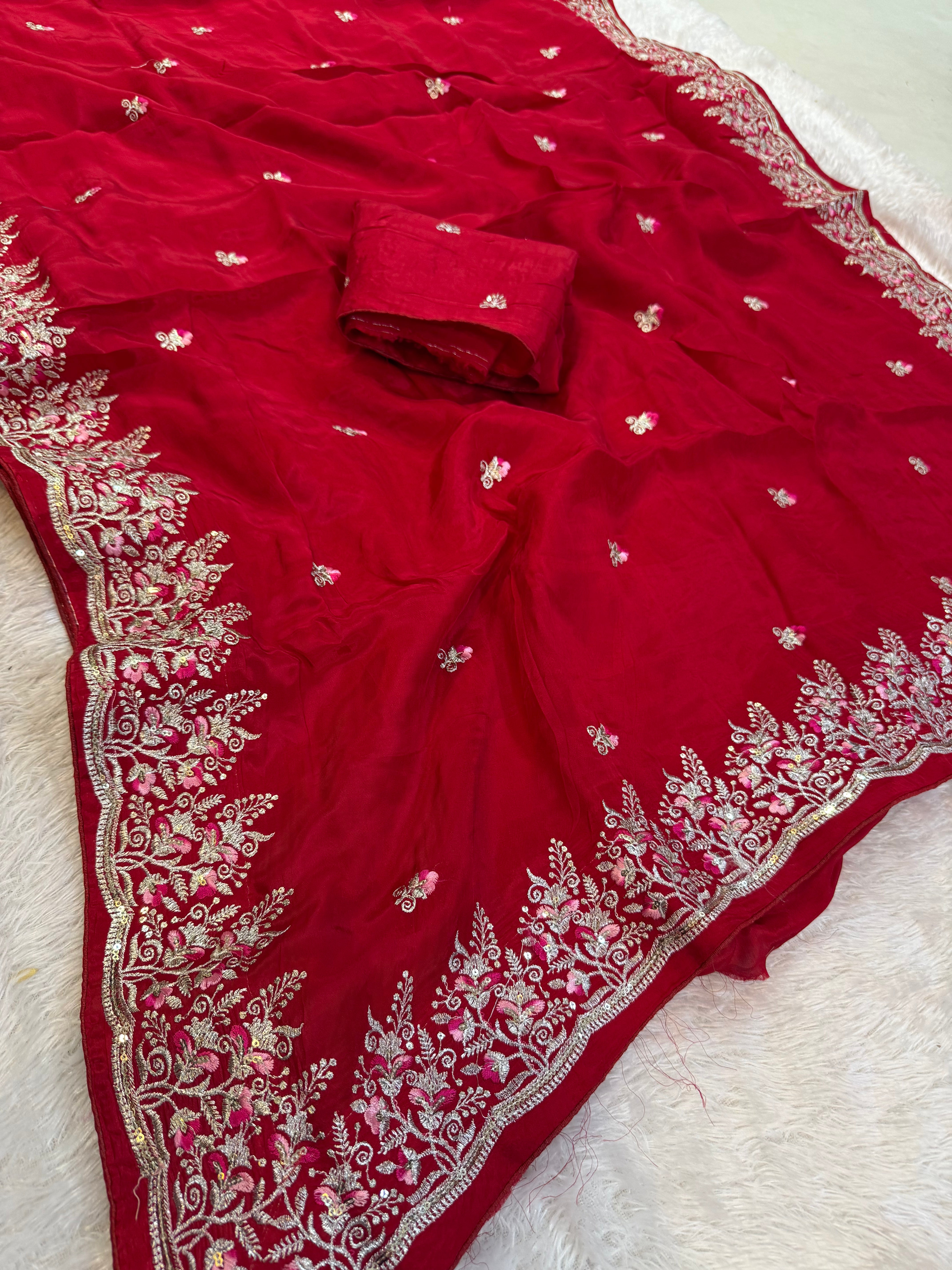 Beautiful H O Silk Saree With Thread Resham Jari Work