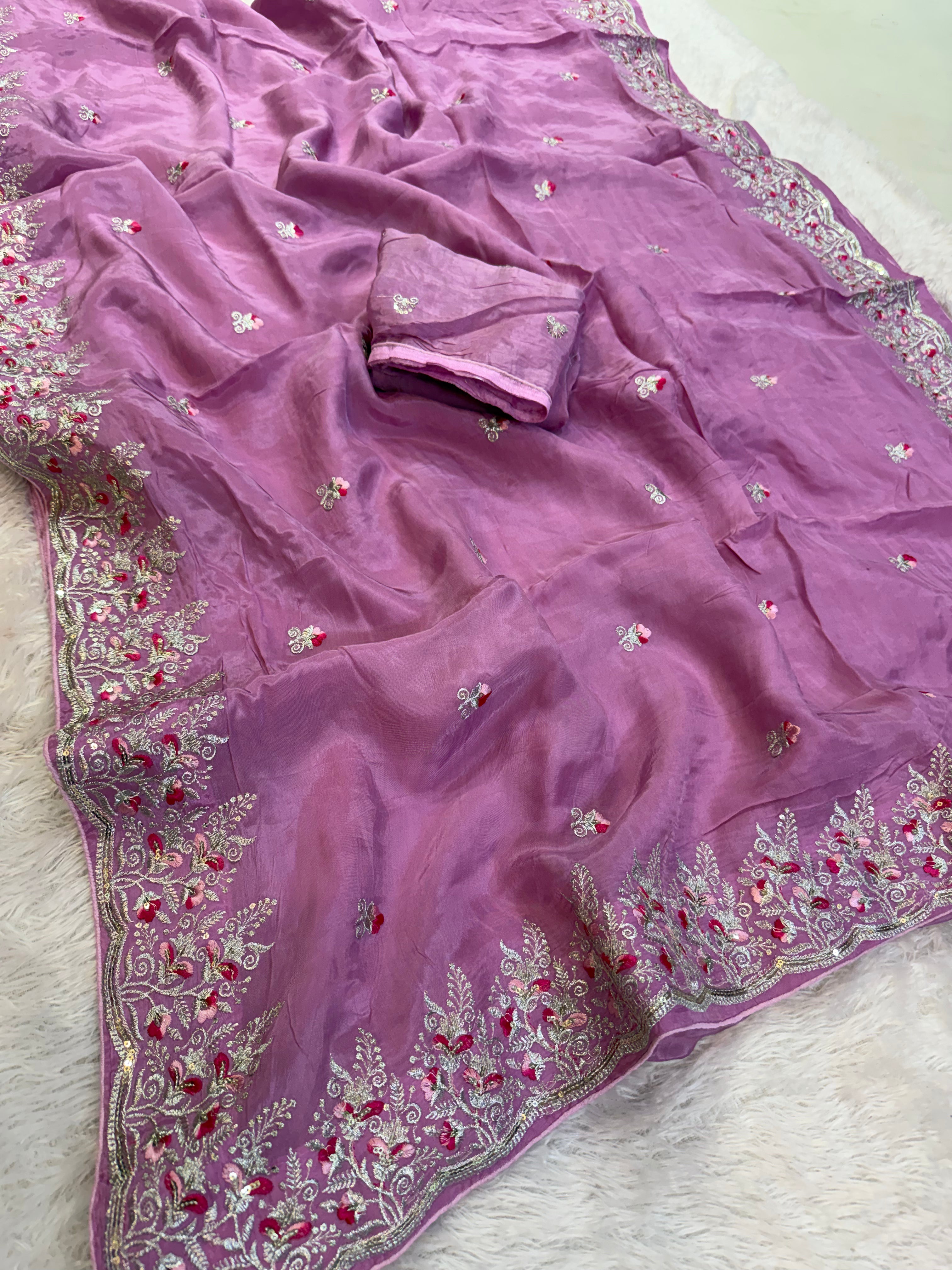 Beautiful H O Silk Saree With Thread Resham Jari Work