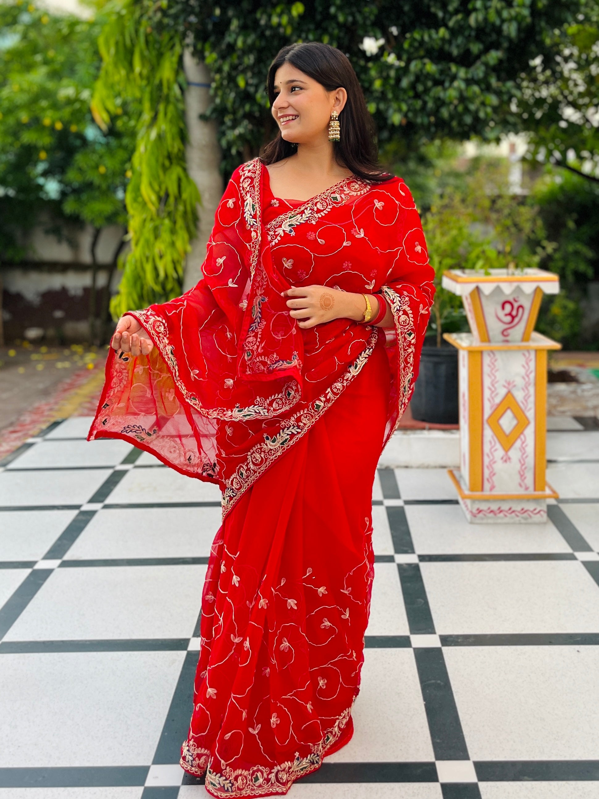 Karwa Chauth Special Semi Chiffon Saree With Pittan Jaal Work