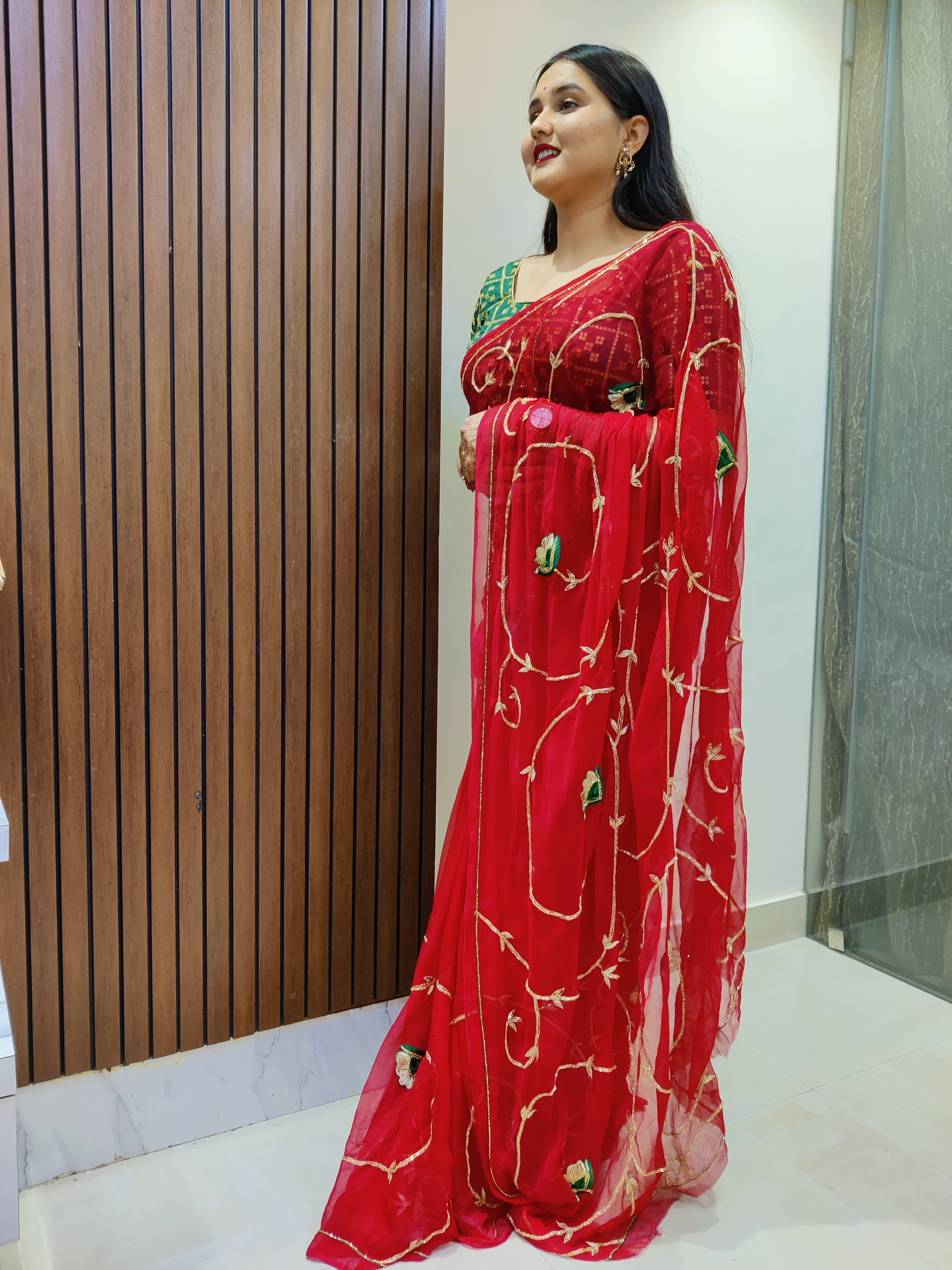 Beautiful Pure Chiffon Kasab Work Pure Chiffon Saree