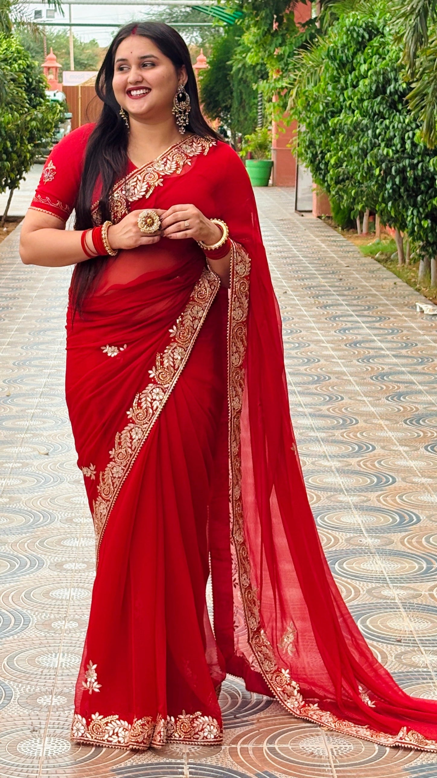Beautiful Pure Chiffon Saree With Premium Handwork