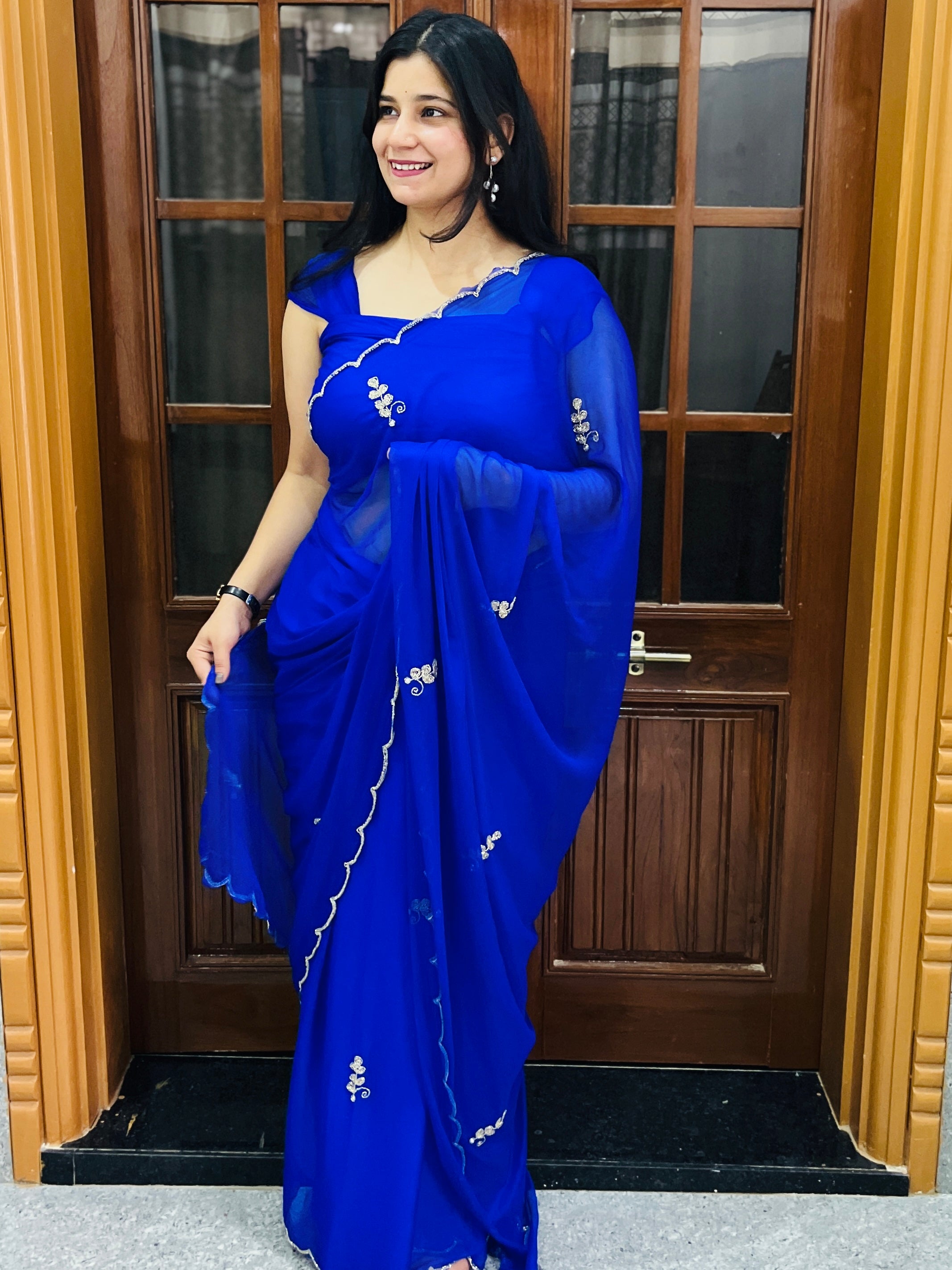 Latest Semi Chiffon Saree With Handwork