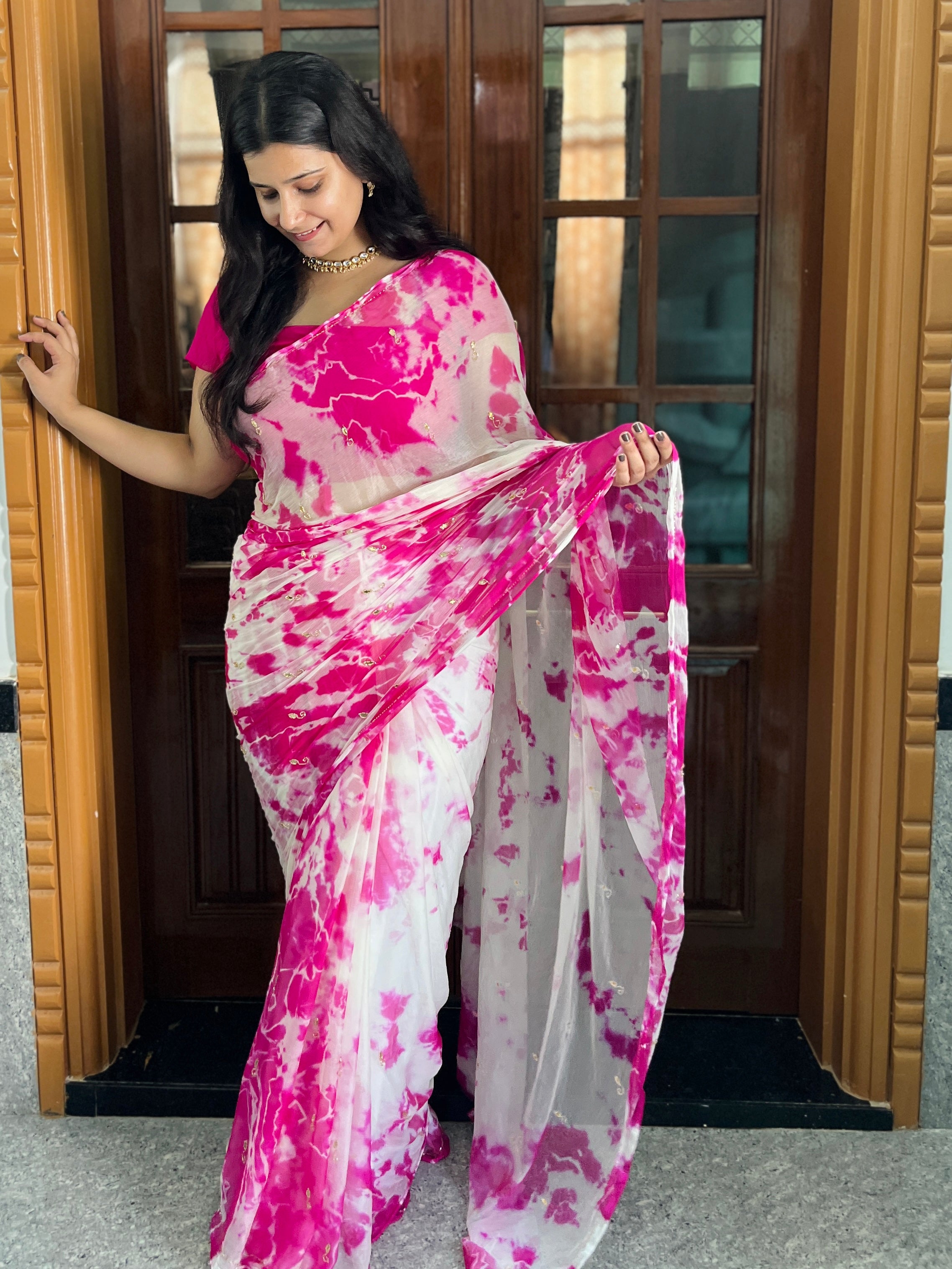Beautiful Semi Chiffon Tye Dye Saree With Handwork
