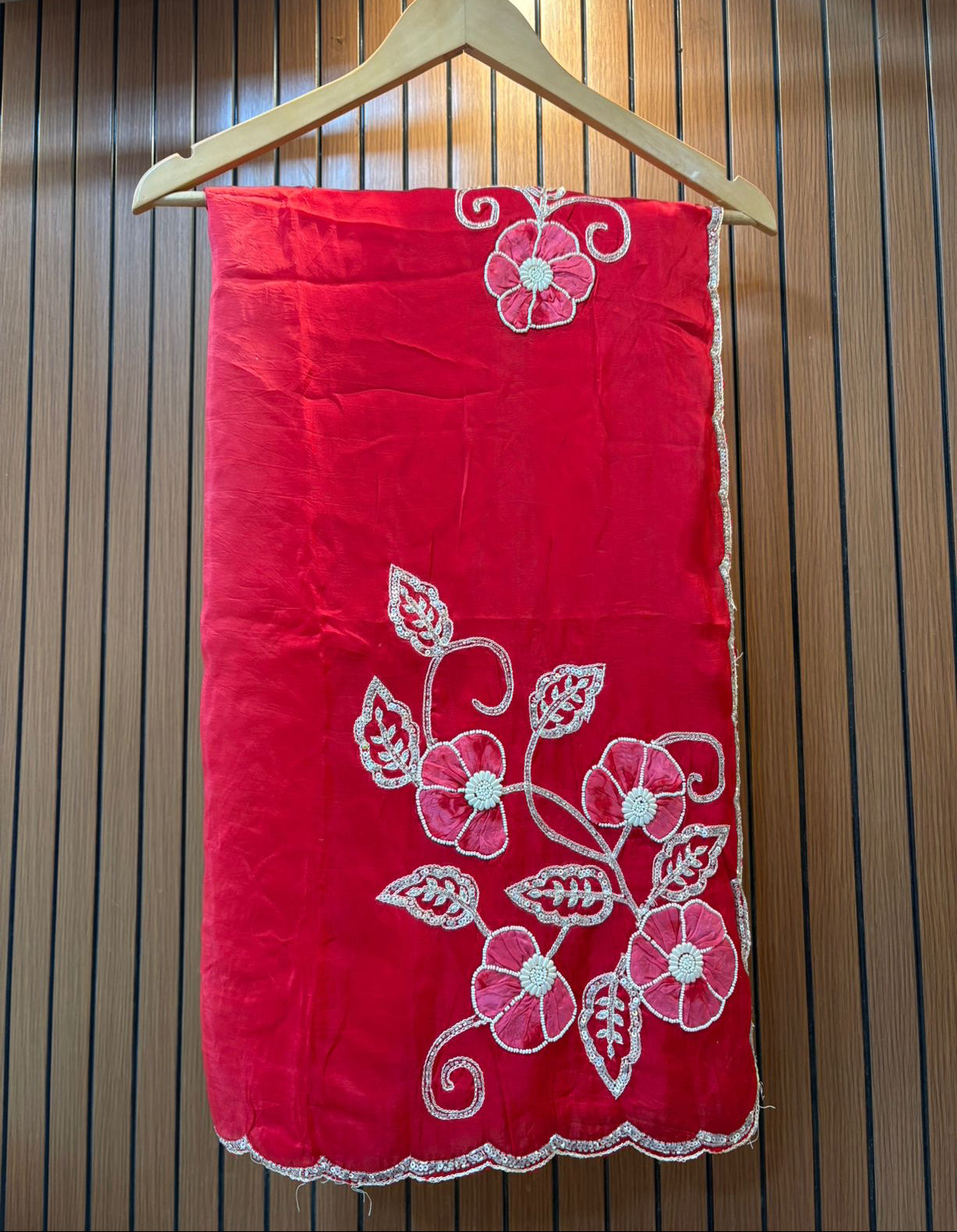 Pure H O Silk Saree With textured floral Handwork