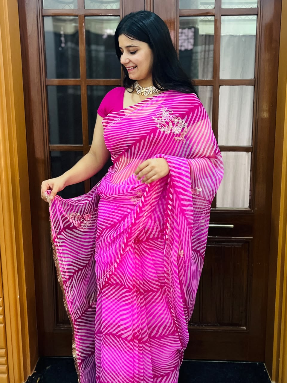 Latest Georgette Saree With Handwork