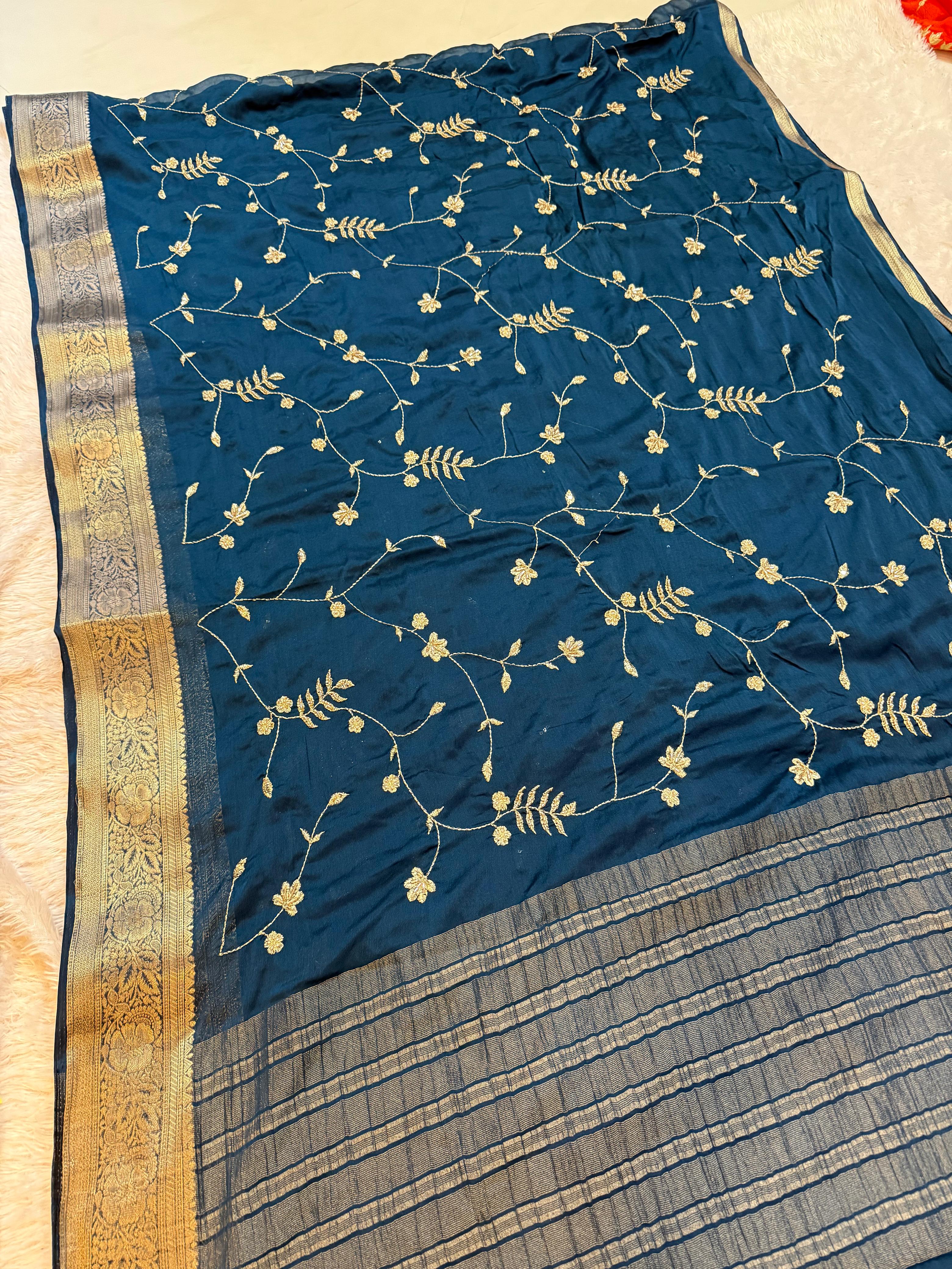 Beautiful Semi Chinon Saree With Zari Work