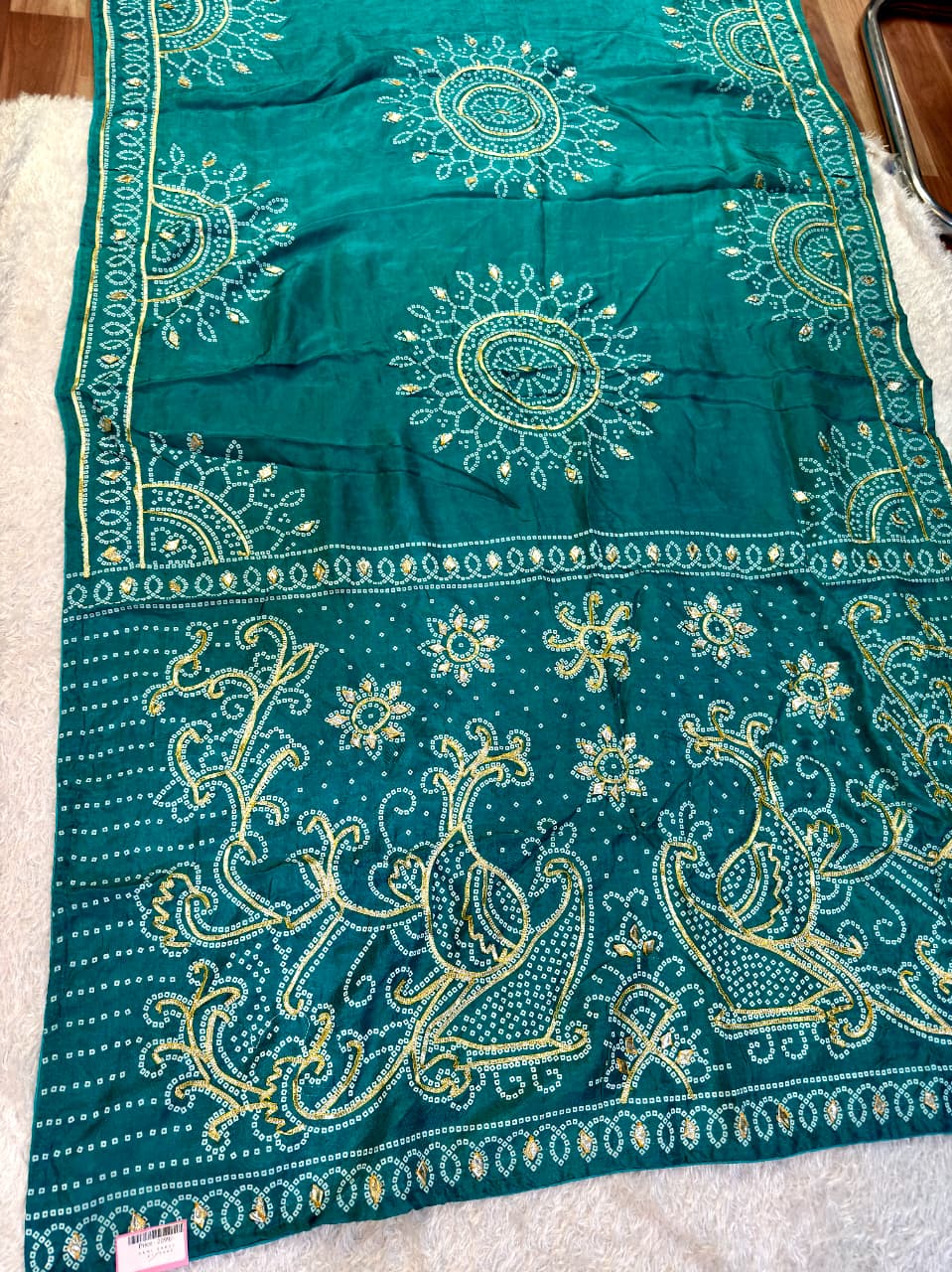Dolla Silk Saree With Gottapatti Work