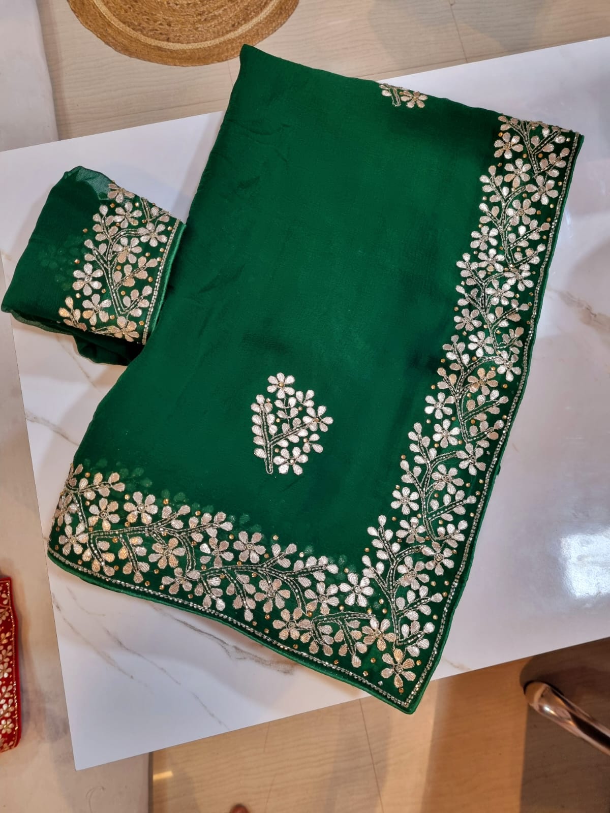 Beautiful Chiffon Saree With Gottapatti Work