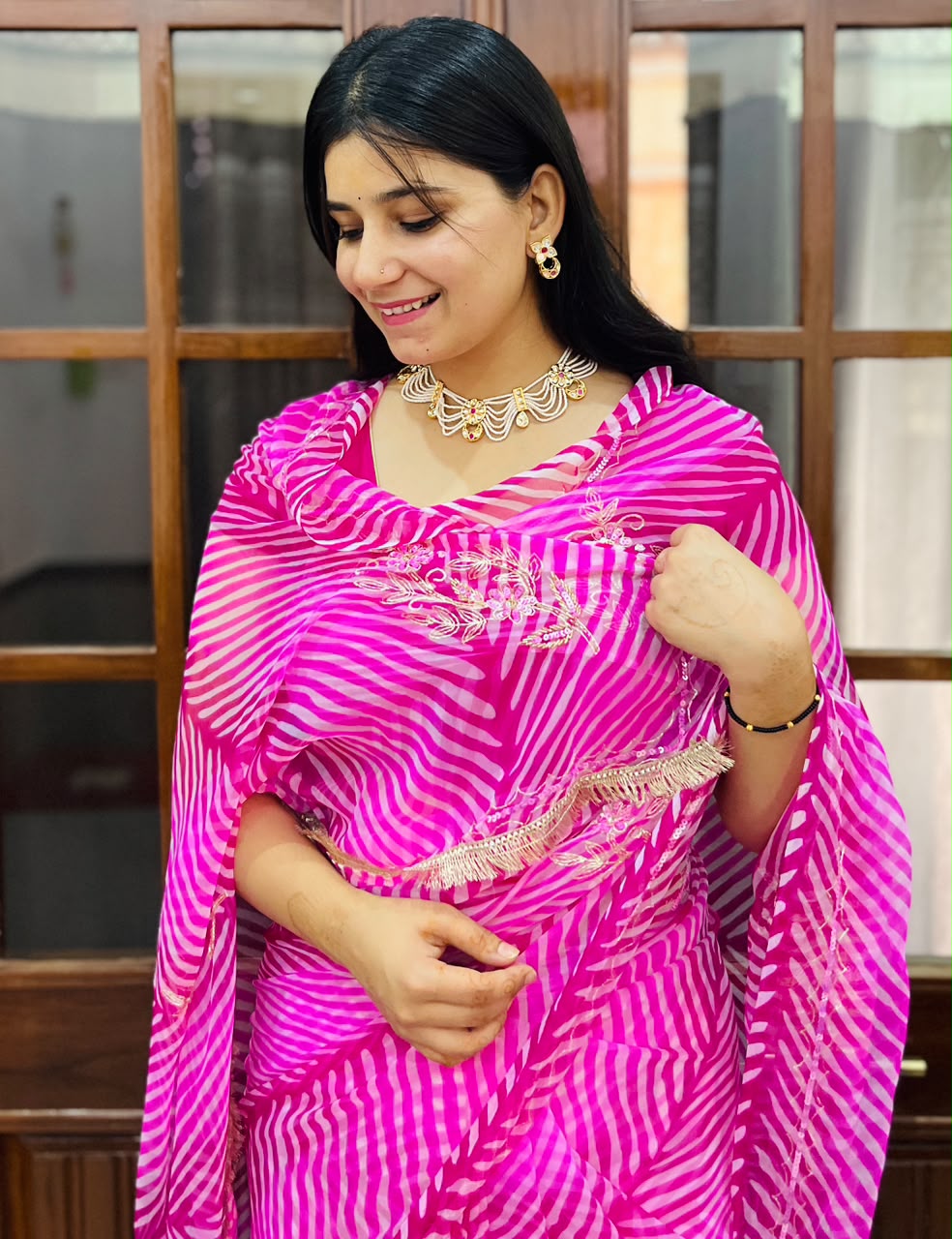 Latest Georgette Saree With Handwork