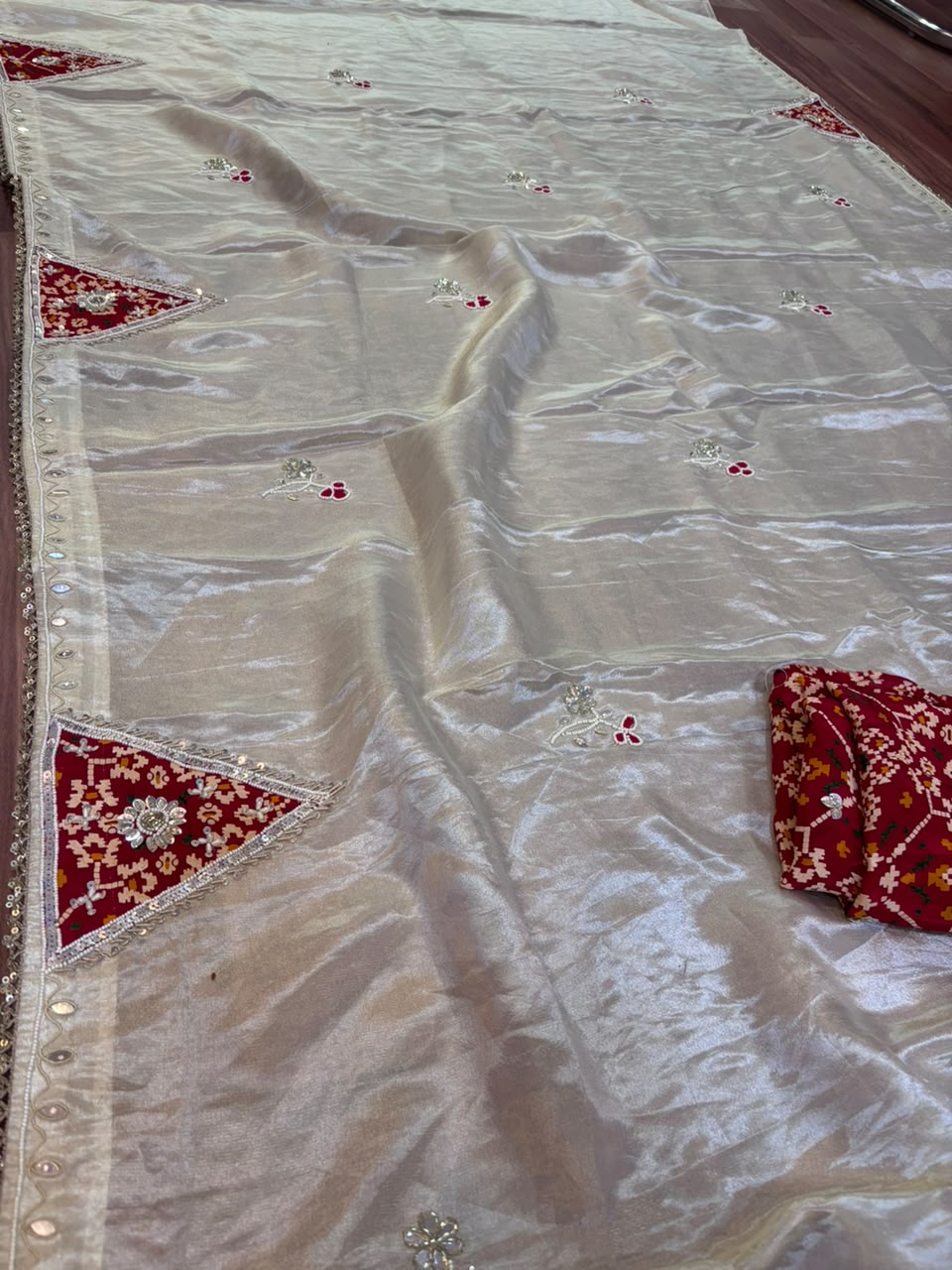 Premium Tissue Fabric Saree with Traditional Patola Work