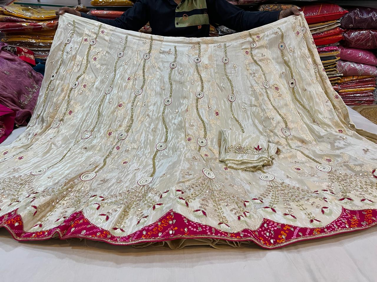 Luxury Lehenga With Ojariya Dupatta