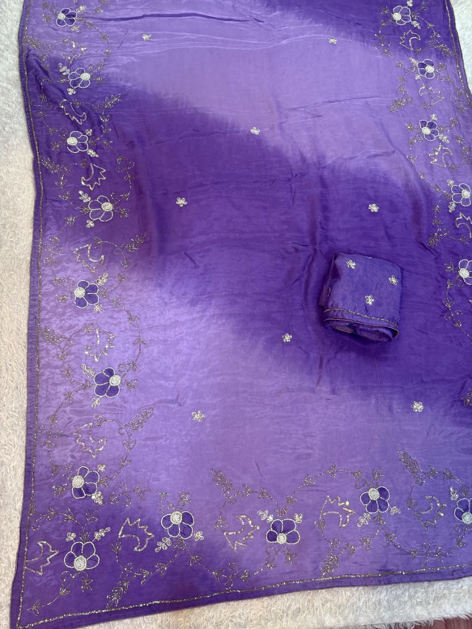 Beautiful Pure H.O Silk Saree With floral Handwork
