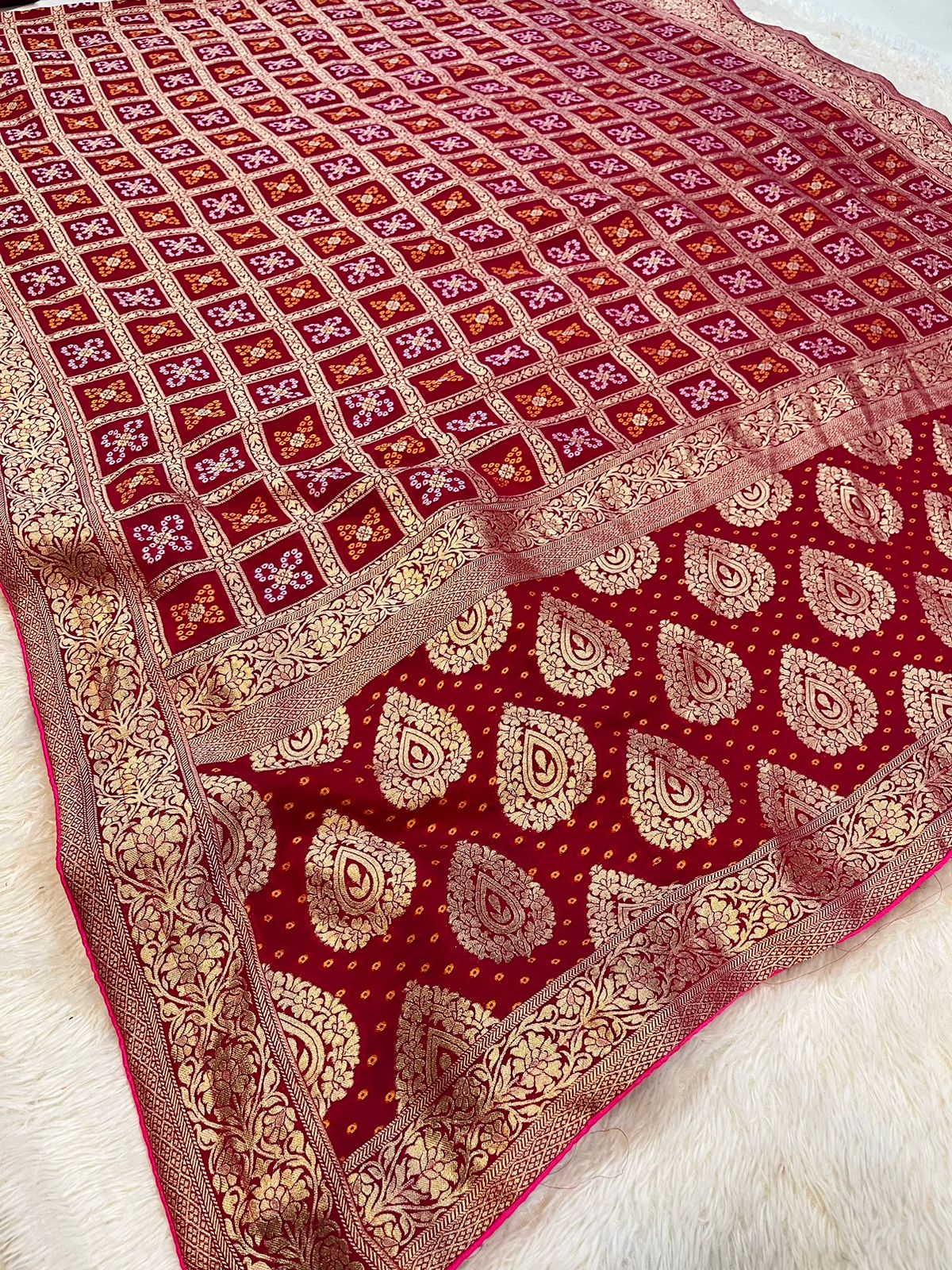 Pure Georgette Traditional Gharchola Saree